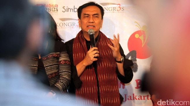 Effendi Simbolon: Saya Setuju Jokowi Tambah 3 Tahun, Asal...