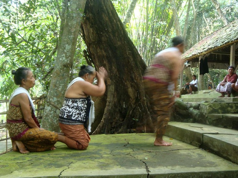 'Ramalan' Bonokeling Terbukti, Penghayat Bisa Masuk Kolom Agama KTP