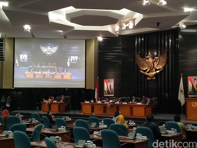 PDIP Kritik Anggaran Rp 28 M Tim Gubernur, Gerindra: Belum Move On