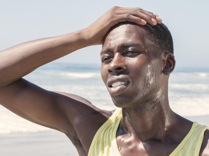 Awas! Ini Dia 6 Bahaya Minum Teh Saat Perut Kosong