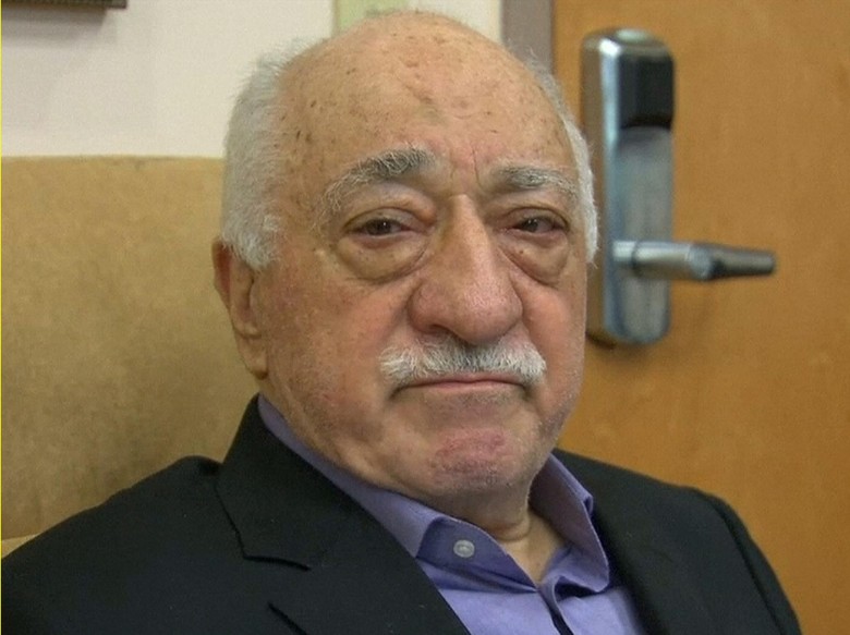 Trump Tegaskan Tak Pertimbangkan Ekstradisi Gulen ke Turki