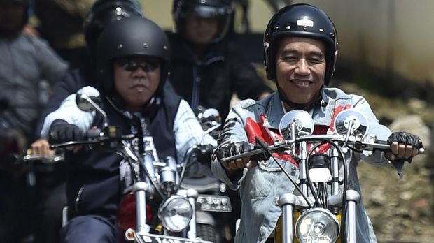 yusril-sebut-rezim-jokowi-tunduk-pada-china-soal-tka