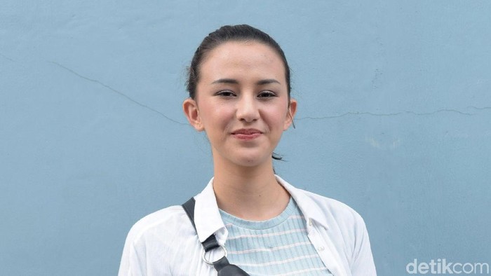 Respons Dahlia Poland Didoakan Dapat Hidayah