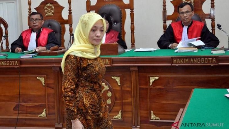 Dosen USU Pembuat Hoax 'Bom Surabaya Pengalihan Isu' Hadapi Vonis