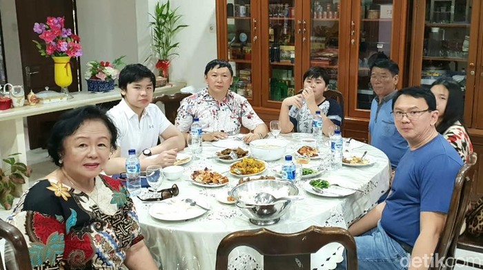 Heboh Anies Makan Besar Dengan Bangsa Arab, Warganet: Anggaran DKI Buat Makan Unta!