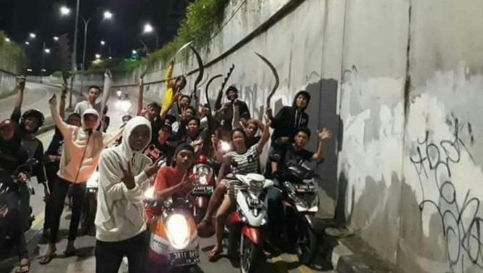 Cara Mengetahui Kalo Agan Diincar Pelaku Begal Sepeda Motor !!!