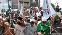 Aksi 22 Mei di Medan, Massa Sempat Lempari Polisi