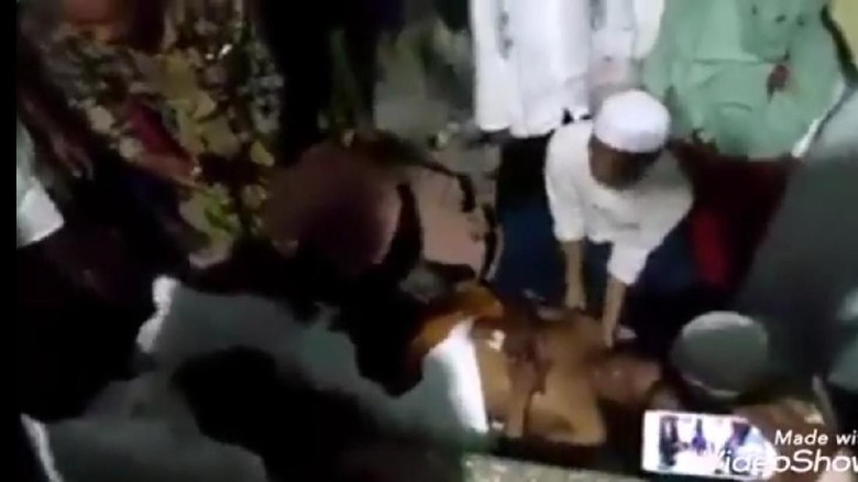 Viral Video Pria di Sampang yang Pura-pura Mati Lalu Hidup Kembali