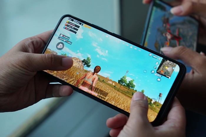 Main Mobile Games Apapun Ga Usah Panik Lagi Kalo Udah Pake Smartphone Gaming Ini Cuy