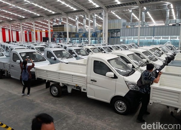 Esemka Mau Bikin Mobil Listrik Murah, Berapa Harganya?