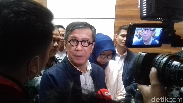 yasonna-dikabarkan-jadi-ketua-komisi-iii-pdip-kalau-jadi-menteri-lagi-piye