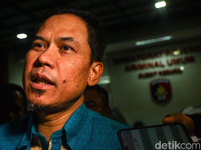 CCTV 'Munarman Bersama Lily Sofia' di Hotel Diviralkan, Ini Kata Pengacara