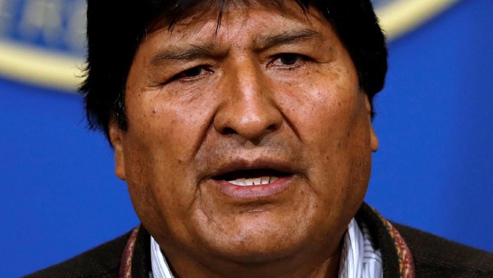 Tegang! Massa Pro-Eks Presiden Bolivia Serbu Barak, 20 Tentara Disandera