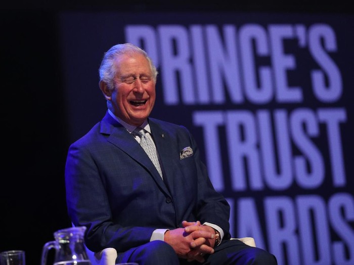 Pangeran Charles Positif Terinfeksi Corona
