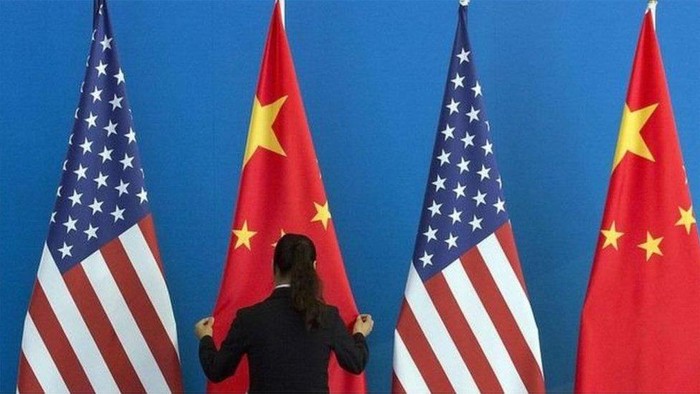 AS Protes ke China Usai Staf Diplomatik Jalani Tes Swab Pantat