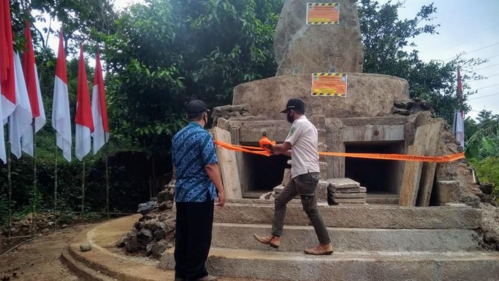 IMB Terbit, Segel Bakal Makam Sesepuh Sunda Wiwitan di Kuningan Dibuka