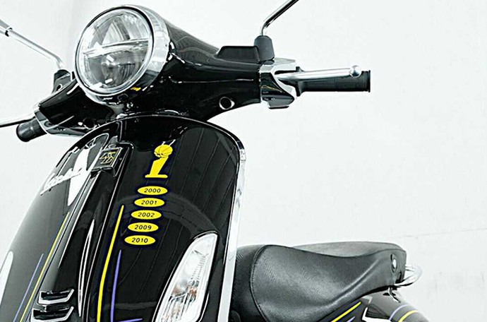 Vespa Primavera Edisi Spesial Kobe Bryant Dilelang, Berminat?