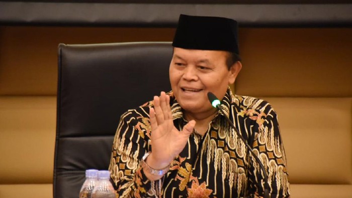 Luhut Bertemu Trump di AS, Hidayat Nur Wahid Ingatkan Isolasi
