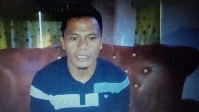 Tak Dapat Ambulance, Jenazah Warga Majene Dipikul Sejauh 30 KM