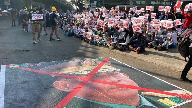Ngeri, Ada Tentara 'Pembantai Etnis' Rohingya di Demo Myanmar