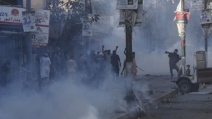 imbas-demo-besar-besaran-partai-islam-tlp-dilarang-di-pakistan