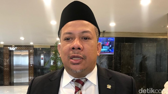 Fahri Hamzah Terus Serang Oposisi: Oposisi Penakut hingga Oposisi Sekongkol