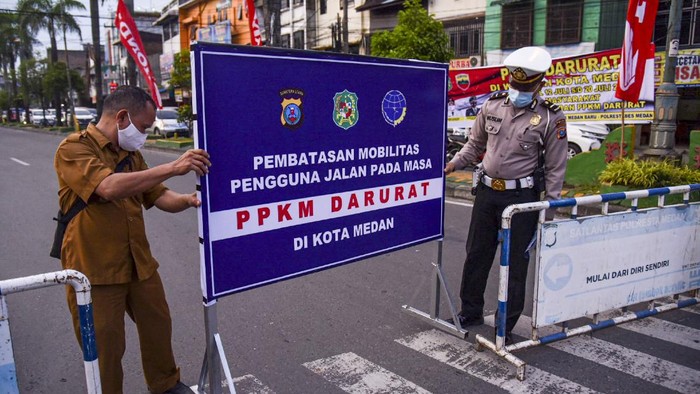 Geram pada Seruan Penghentian PPKM, Teddy Gusnaidi: Sama Saja Jerumuskan Rakyat kecil