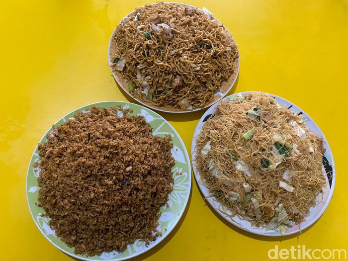 Chinese Food Porsi Brutal Dengan Rating Tinggi