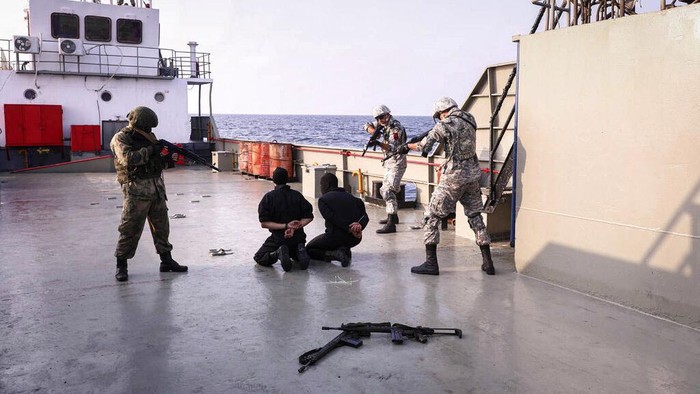 Iran-Rusia-China Latihan Perang Bersama Untuk Lawan Bajak Laut &amp; Terorisme