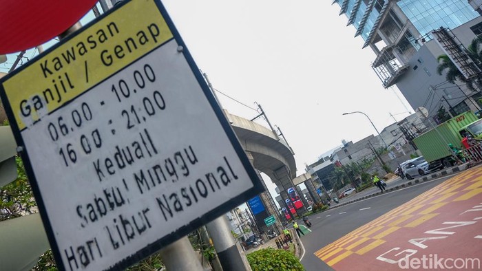Jakarta Makin Macet, Pemprov DKI Kaji Perluasan Ganjil Genap