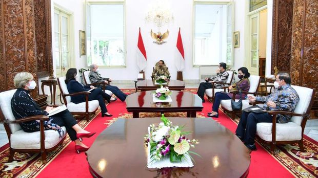 Bank Dunia Tiba-tiba 'Sowan' ke Jokowi, Ada Apa Ini?