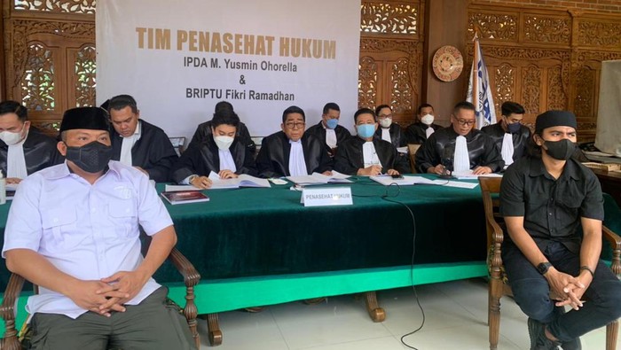 Pengacara Klaim 2 Polisi Tembak Laskar FPI demi Bela Diri, Minta Vonis Bebas