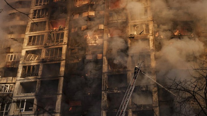 Ukraina Butuh Bantuan Barat Terus-menerus sampai Rusia Kalah