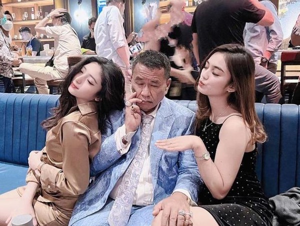 Isu Pajak Untuk PSK, Begini Penjelasan Hotman Paris