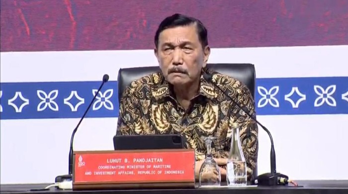 Luhut Ditunjuk Jokowi Bereskan Masalah Polusi Udara Jakarta