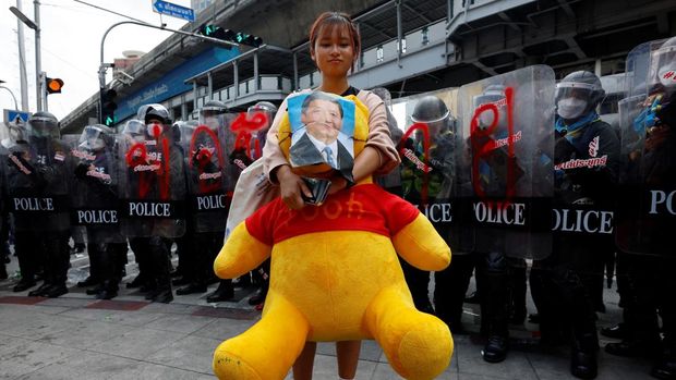 ChatGPT China Tak Mau Jawab Pertanyaan soal Winnie the Pooh