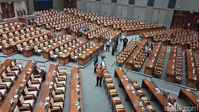 KUHP Baru Hapus Frasa 'Penodaan Agama', Diganti Poin-poin Ini