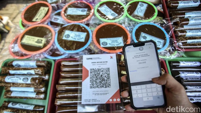 Pengumuman! Biaya QRIS 0,3% Cuma Dikenakan buat Transaksi Rp 100 Ribu ke Atas