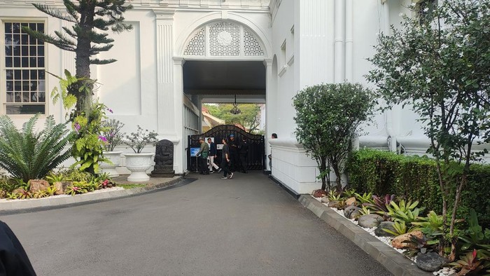 Johan Budi Temui Jokowi di Istana Sore Ini, Ada Apa?