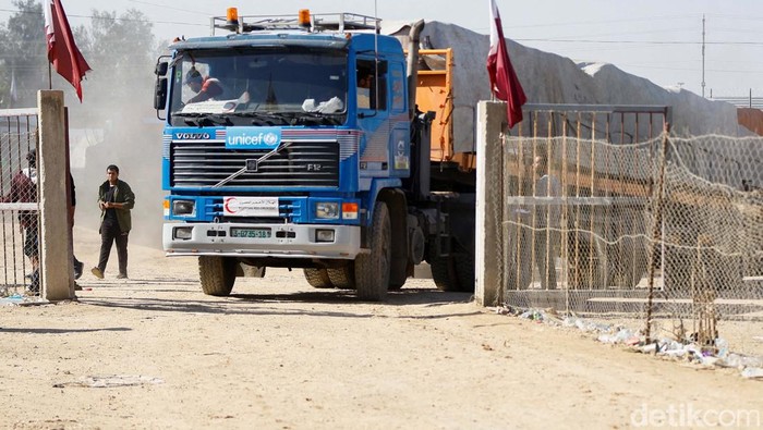 israel-serang-6-polisi-palestina-pengawal-truk-bantuan-hingga-tewas