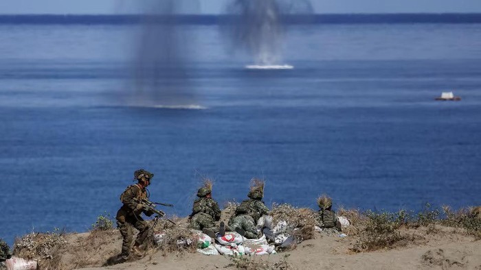 Filipina-AS Latihan Perang Tangkal Invasi di Laut China Selatan