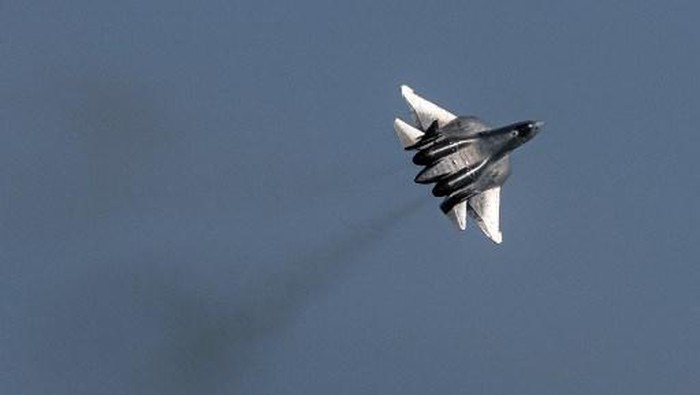 Ukraina Tabrak Jet Siluman Generasi Terbaru Rusia yang Lagi Diparkir