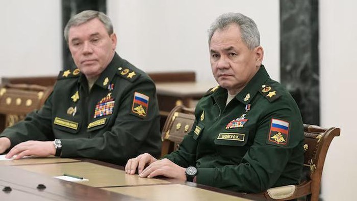 icc-keluarkan-perintah-penangkapan-eks-menhan-jenderal-rusia