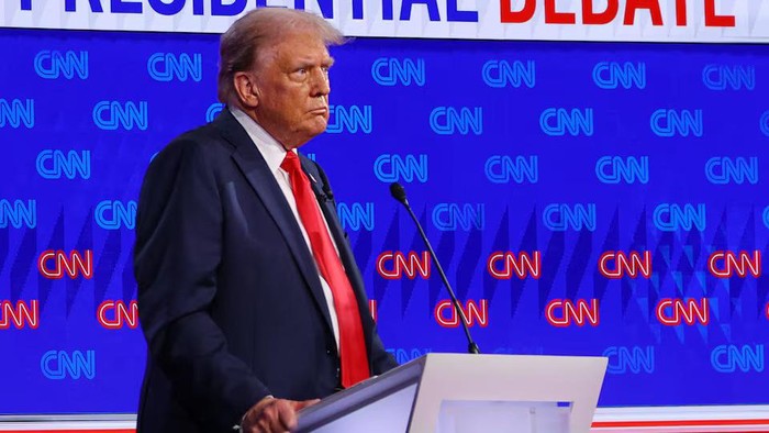 Trump Ditembak dari Atas Gedung, Pelaku Diduga Penembak Jitu