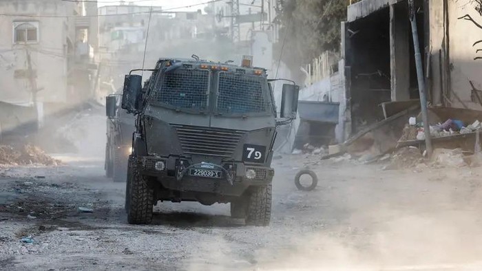Israel Tewaskan 18 Orang di Tepi Barat, Termasuk Kepala Jaringan Hamas