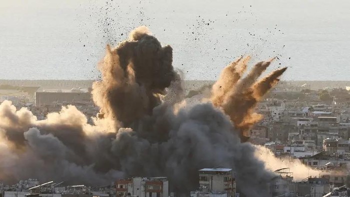 Israel Gempur Beirut Selatan Usai Seruan Evakuasi, 4 Orang Tewas