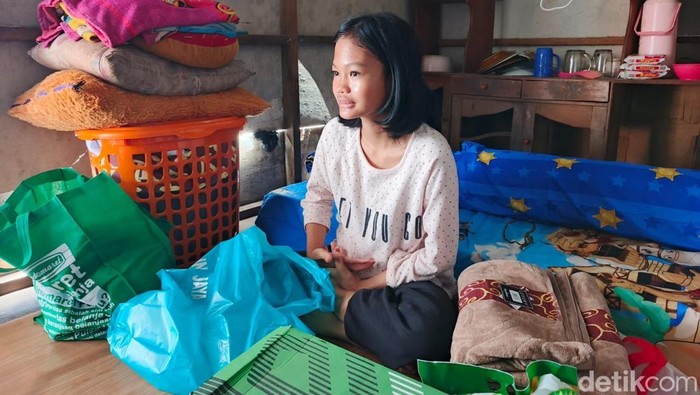 Kisah Fitri Hidup Sebatang Kara di Kabupaten Banjar