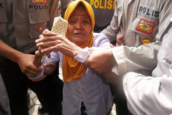 Sungguh Lucu Bangsa Ini! 5 kasus Ini Membuktikan Hukum Dibuat untuk Wong Cilik