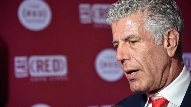Pakar Kuliner Anthony Bourdain Meninggal Dunia