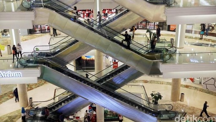 berdarah-darah-hampir-1-toko-ritel-tutup-setiap-hari-di-ri